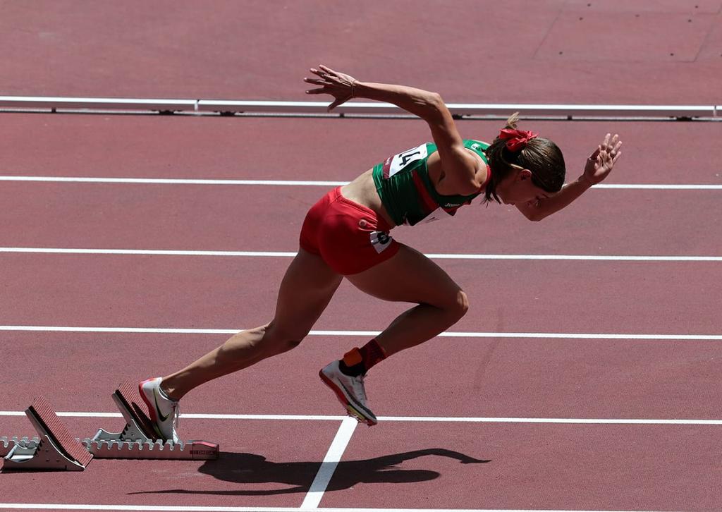 Corredora mexicana Paola Morán clasifica en semifinal de 400 metros planos en Tokio 2020