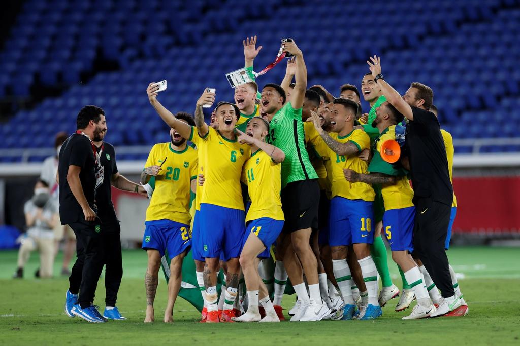 Brasil vence a España 2-1 y se alza con el oro en futbol en los Juegos Olímpicos de Tokio