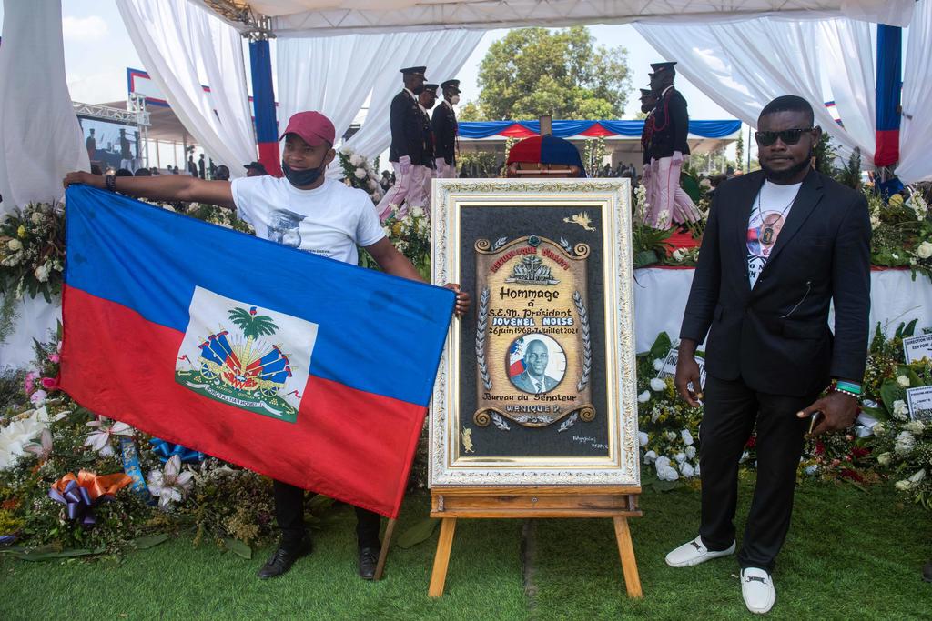 Los haitianos siguen sin saber quién mató a Moise un mes después del magnicidio