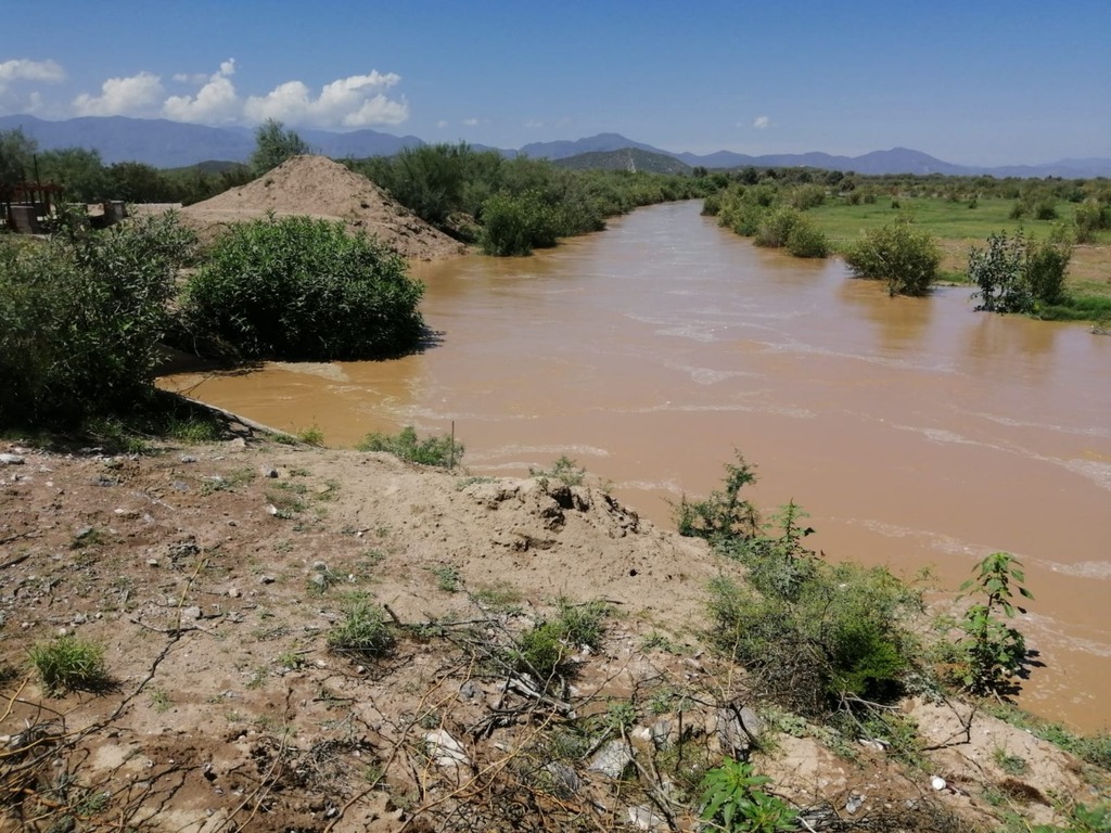 El río Aguanaval registra un nuevo escurrimiento en Matamoros