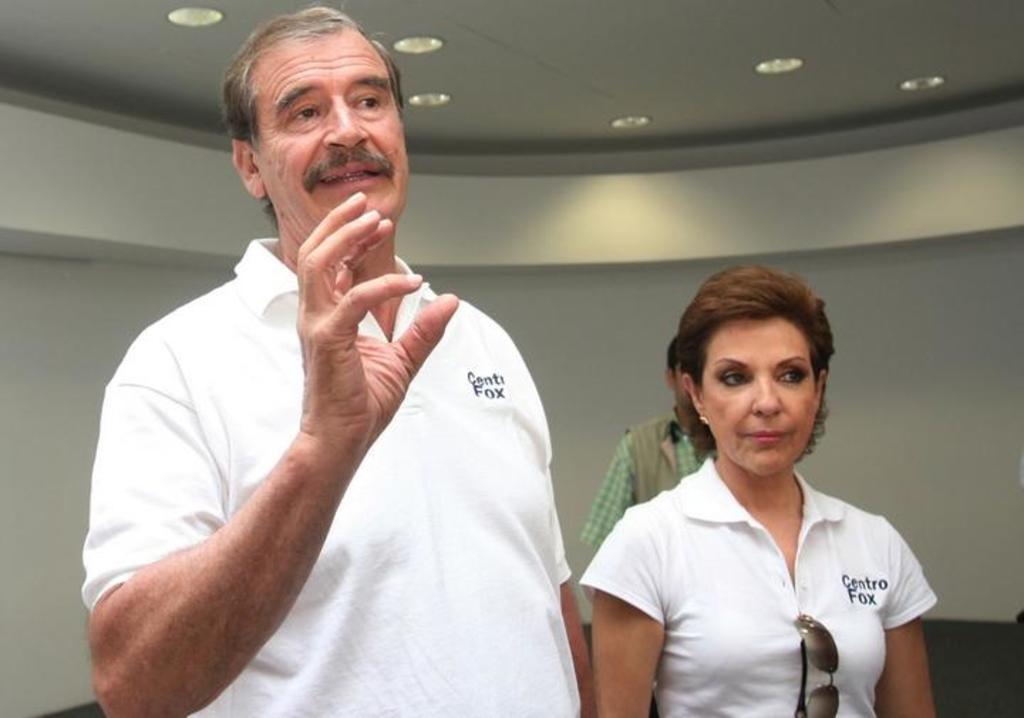 Expresidente Vicente Fox y su esposa Marta Sahagún son dados de alta tras ser hospitalizados por COVID