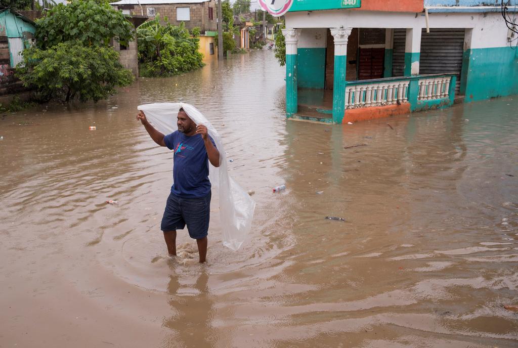 Tormenta 'Fred' deja inundaciones y a miles sin electricidad en Haití y República Dominicana