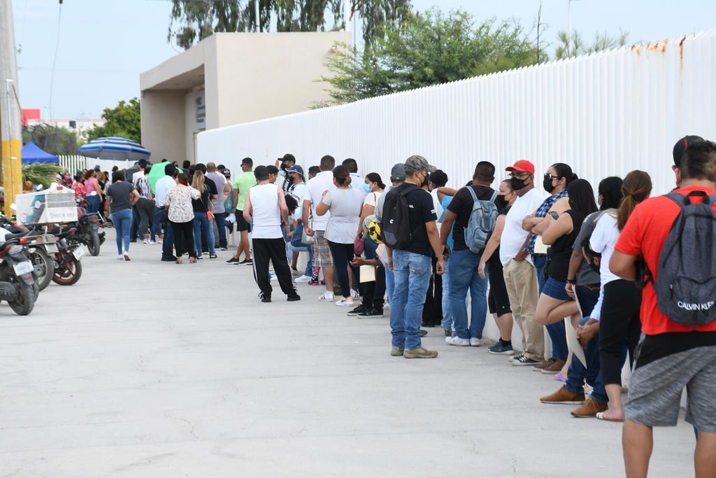 Vacunación antiCOVID concluye en Torreón con 75 mil 709 dosis aplicadas al rango de 30 a 39 años