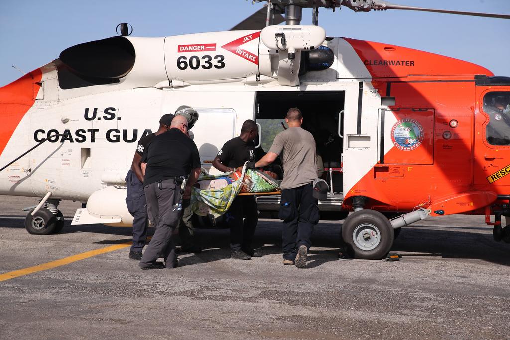 Estados Unidos envía 8 helicópteros a Haití para ayudar en las labores de rescate
