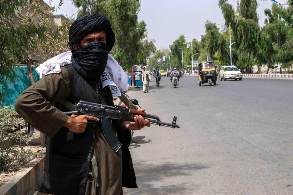 Los talibanes buscan a personas que trabajaron con Estados Unidos y la OTAN para castigarlas