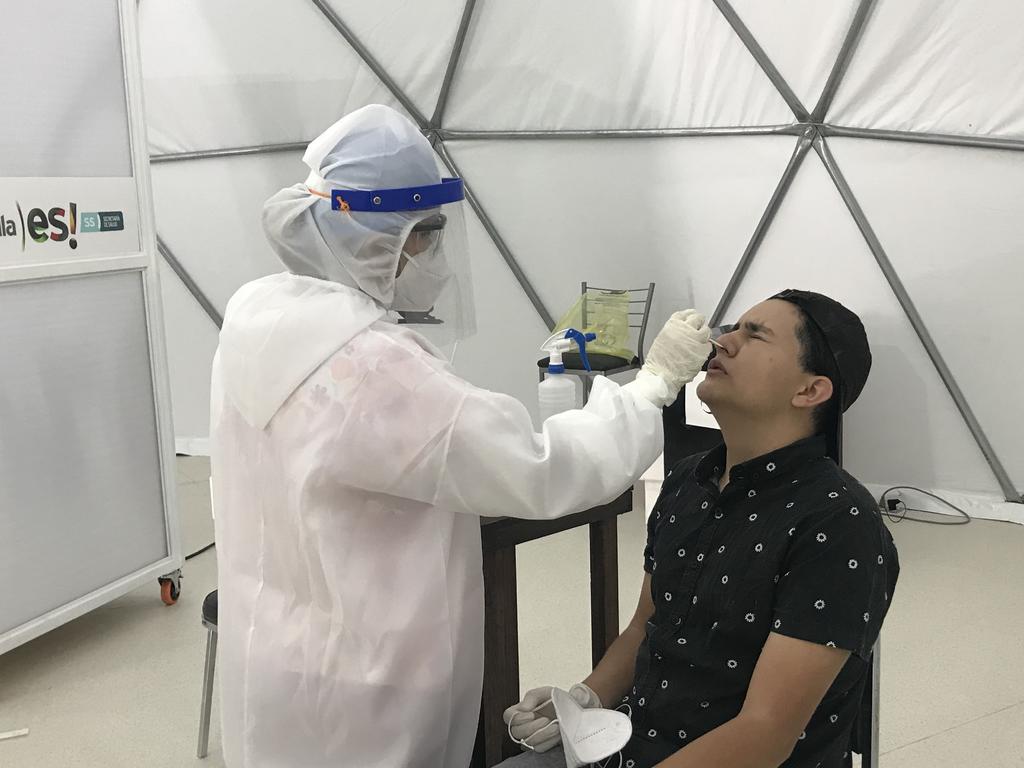 Salud realiza 100 pruebas COVID diarias en Monclova