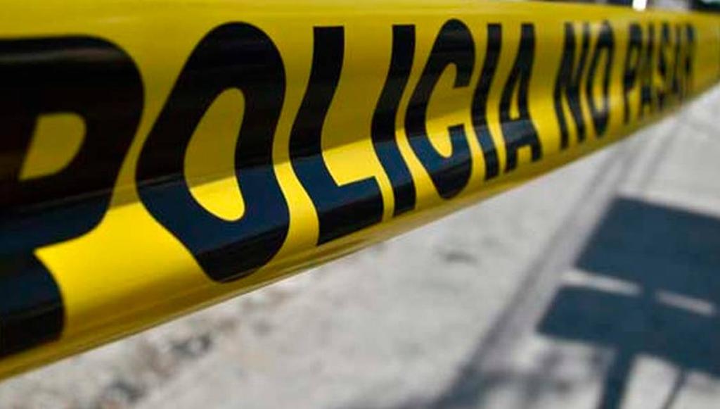 Encuentran cuerpos de presuntos ladrones atados a postes de electricidad en San Luis Potosí
