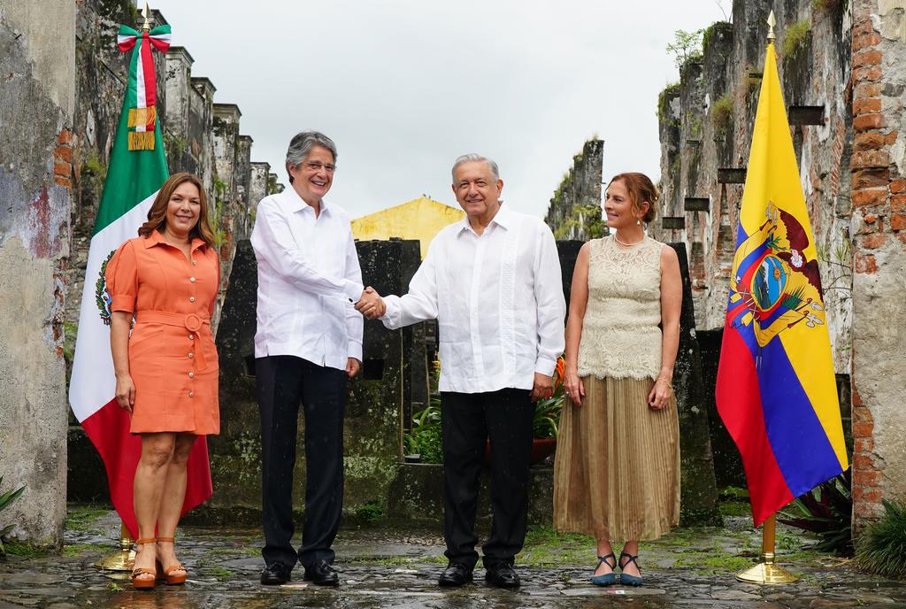 López Obrador y presidente de Ecuador conmemoran los Tratados de Córdoba