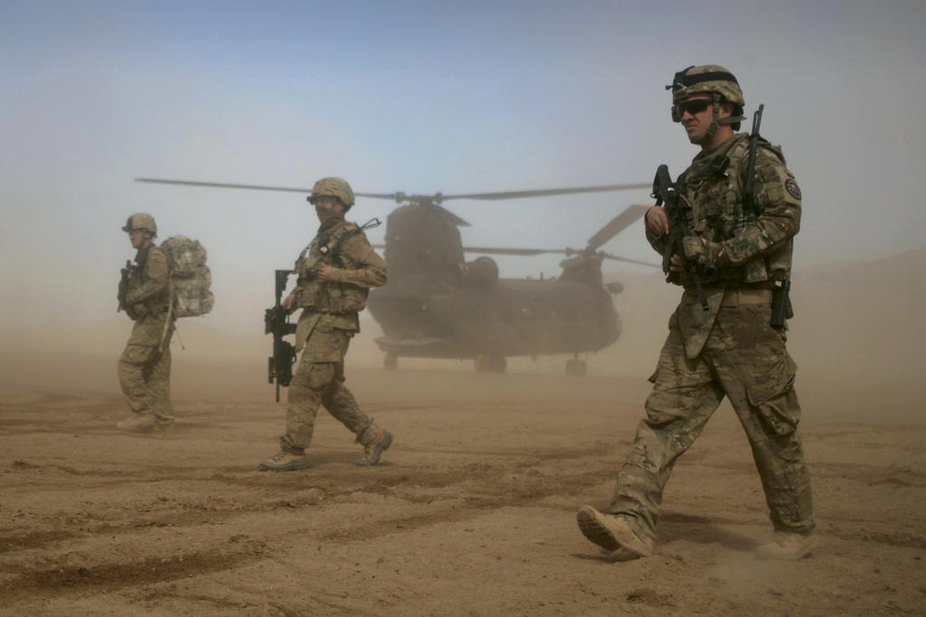 Pentágono confirma salida de cientos de soldados de Afganistán