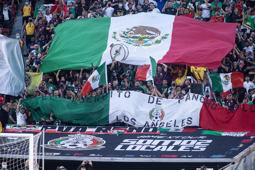 FIFA le quita un partido de suspensión a México por 'grito homofóbico'
