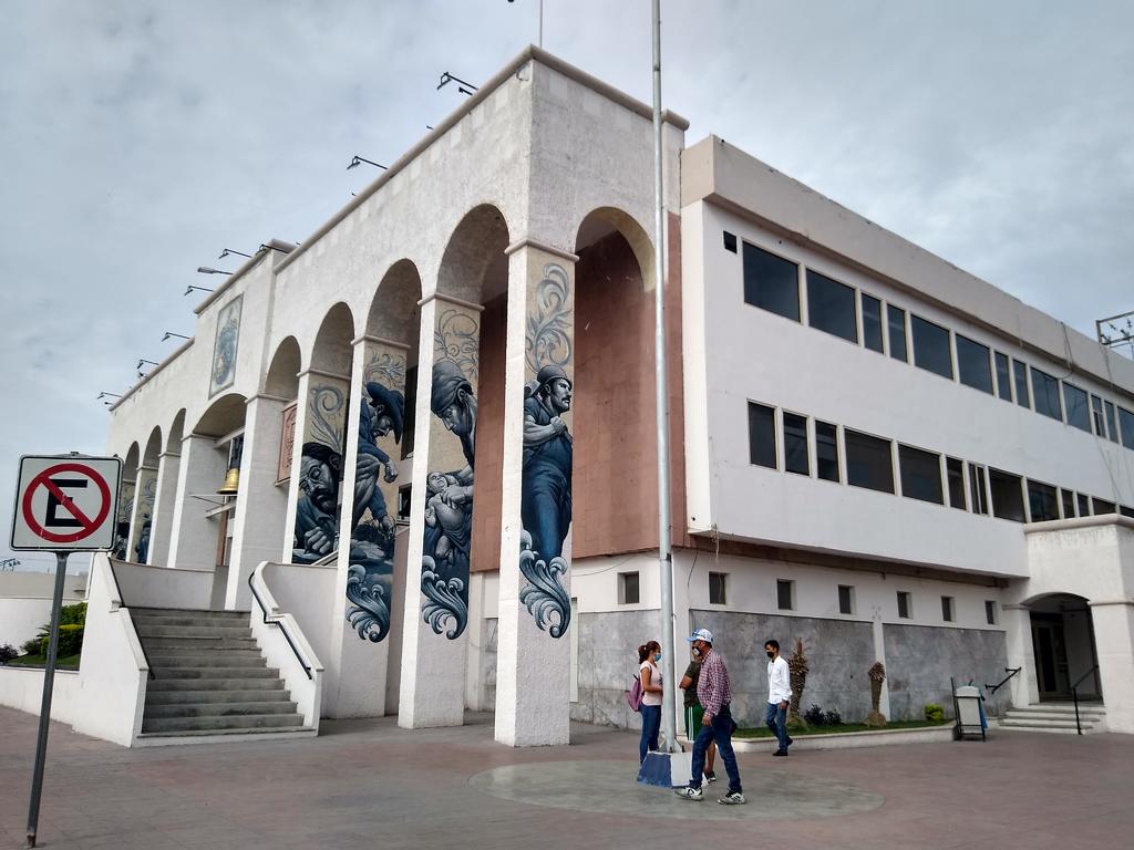 Ayuntamiento de Monclova despedirá a 300 burócratas