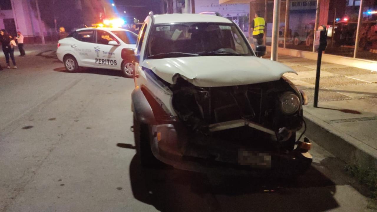 Conductor ebrio provoca accidente en el Centro de Torreón