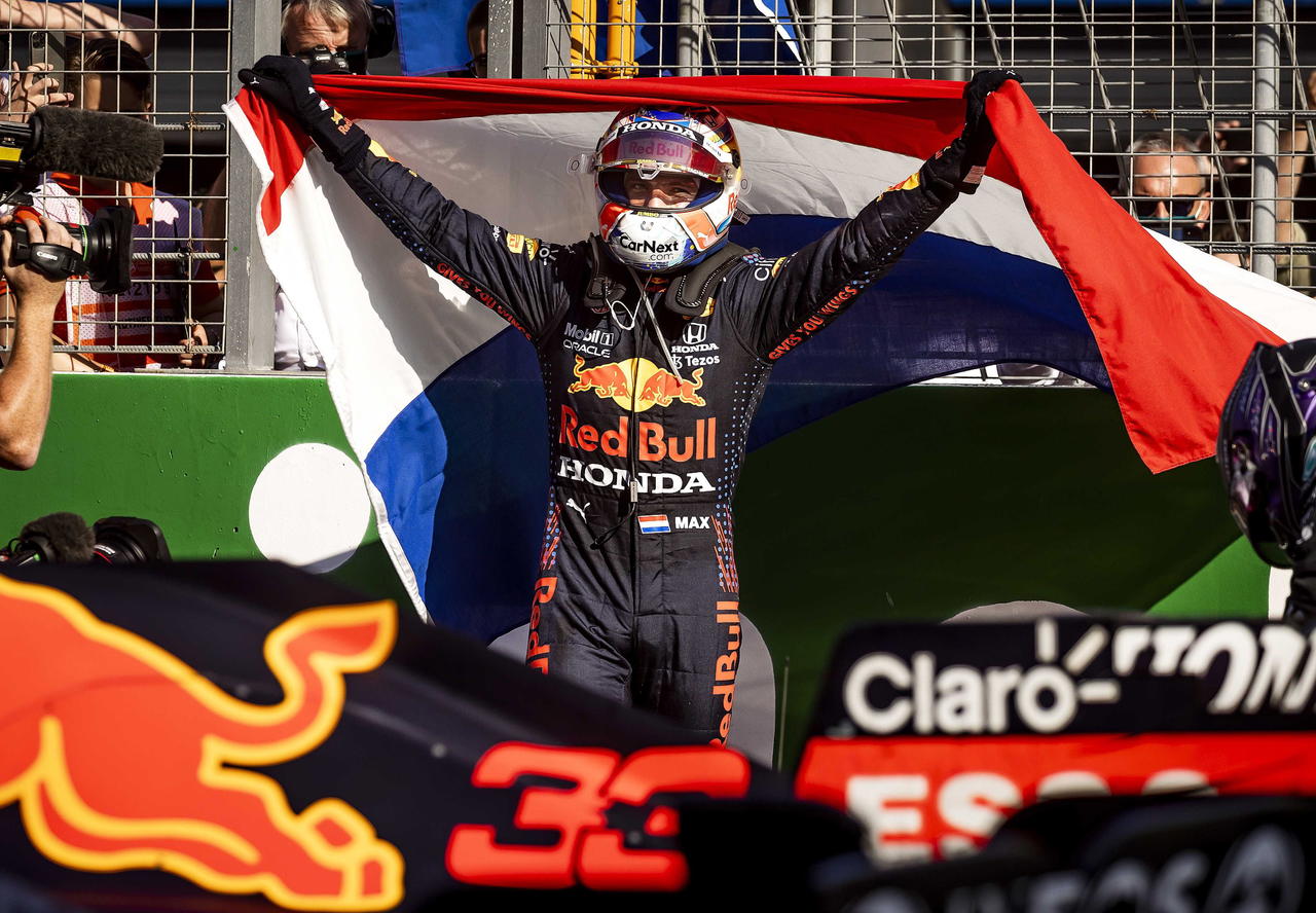 Max Verstappen se convierte en el líder nacional en la Fórmula 1