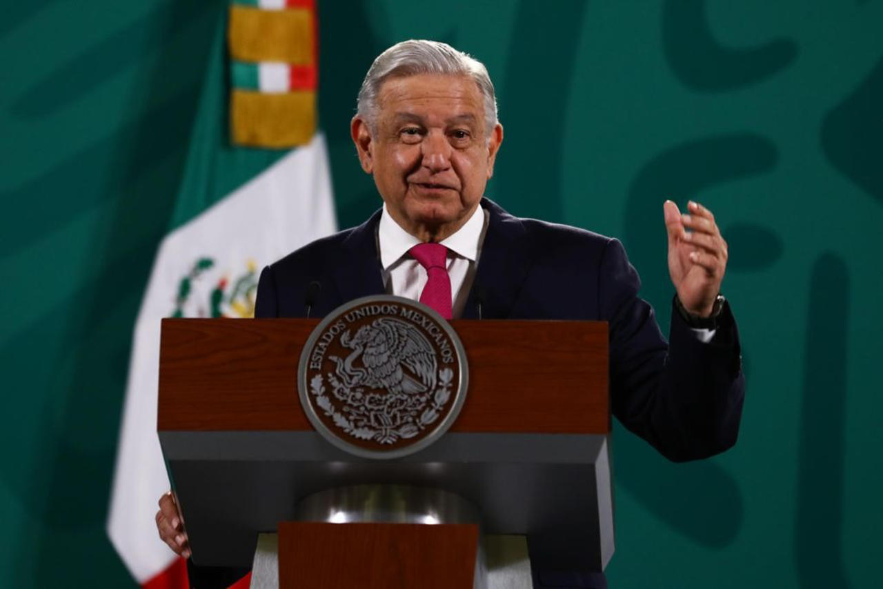 AMLO pronostica que México crecerá al menos 5% anual hasta 2024