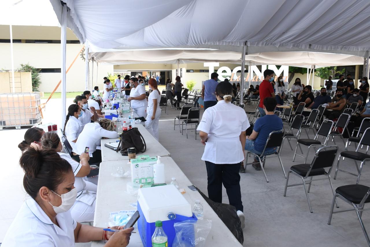 Mil 600 dosis de vacuna antiCOVID se aplican a estudiantes del Tec Laguna