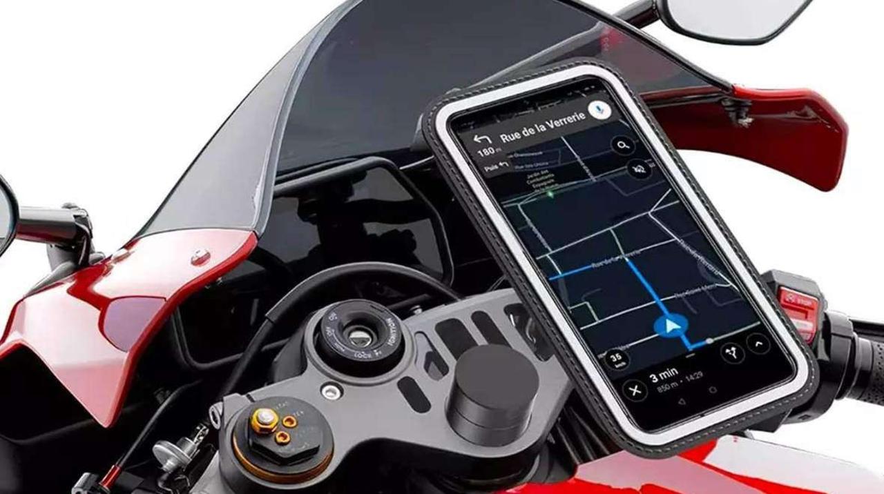 Viajar en moto podría dañar la cámara de tu iPhone, dice Apple