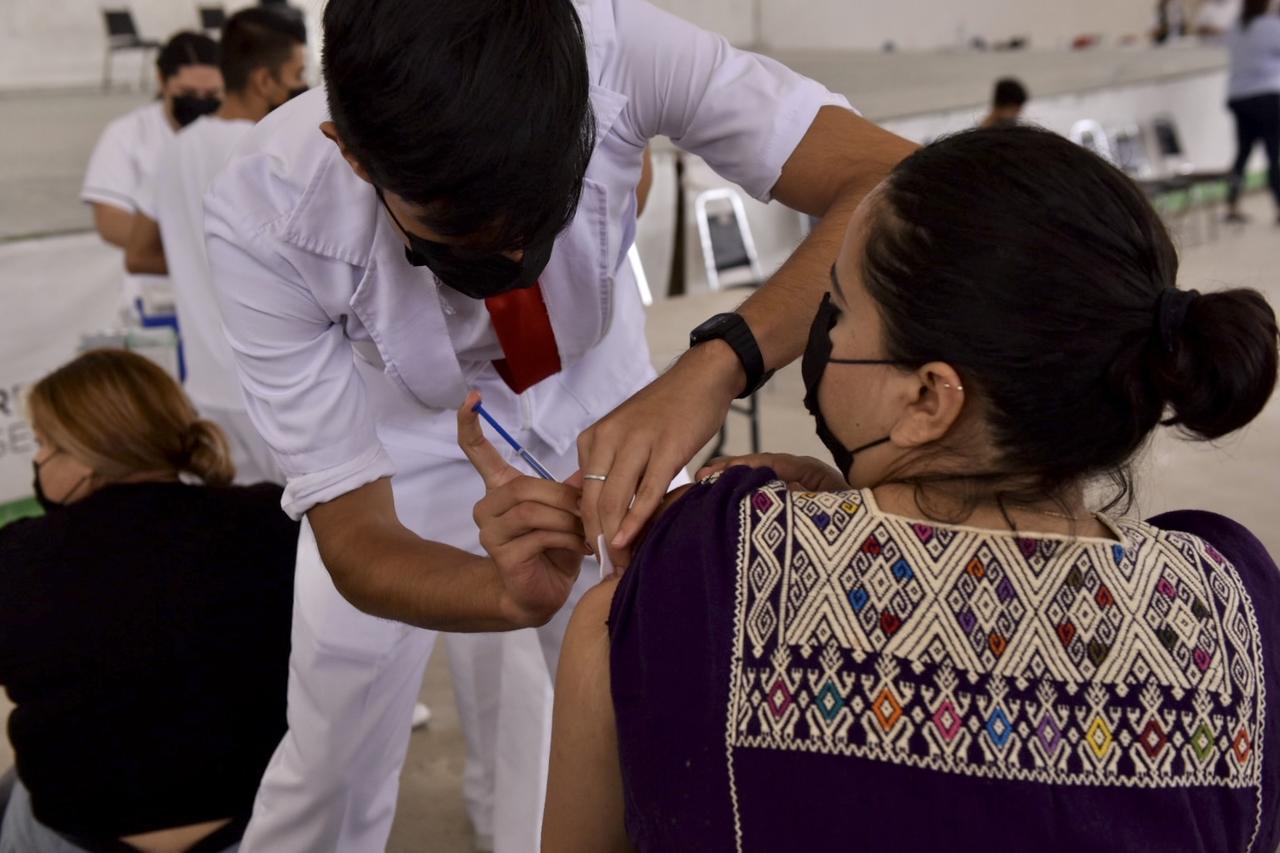 Bienestar anuncia nueva fecha para vacunar contra COVID-19 a jóvenes de Torreón en rezago