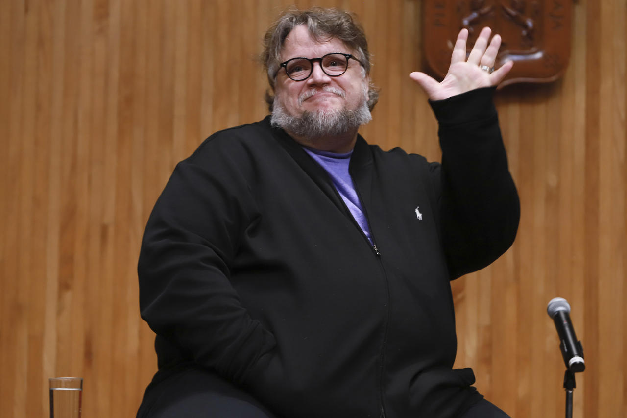Guillermo del Toro revela trailer de 'Nightmare Alley'; película se estrenará en diciembre