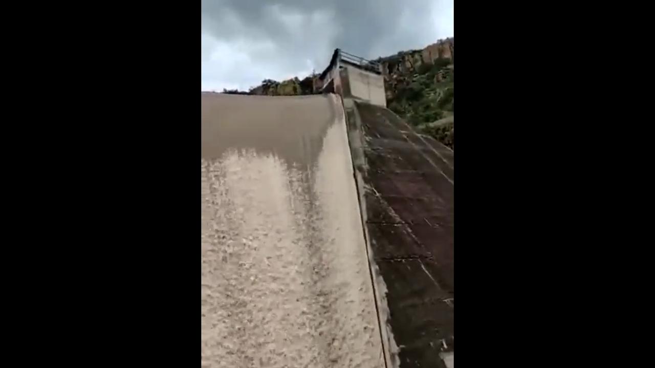 Zacatecas emite alerta por desbordamiento de presa San Aparicio; afecta municipio de Genaro Codina