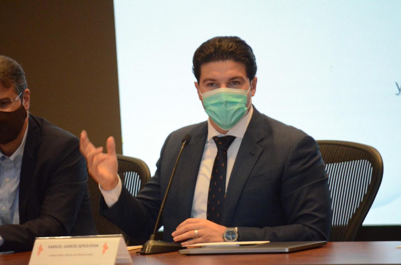 Samuel García anuncia vacunación contra COVID en EUA para menores de 18 años