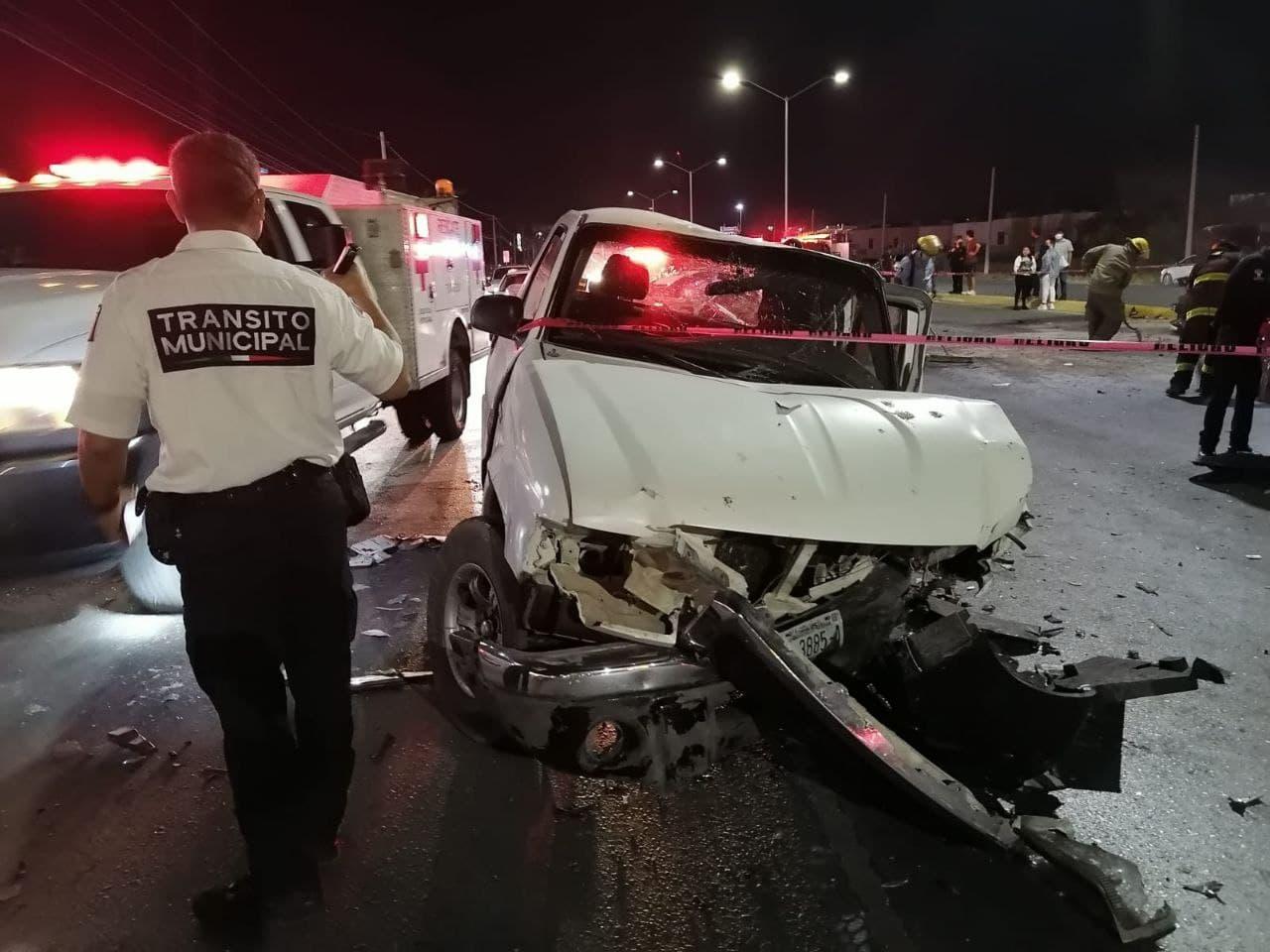 Choque sobre carretera Torreón-San Pedro deja cuatro lesionados, dos de gravedad