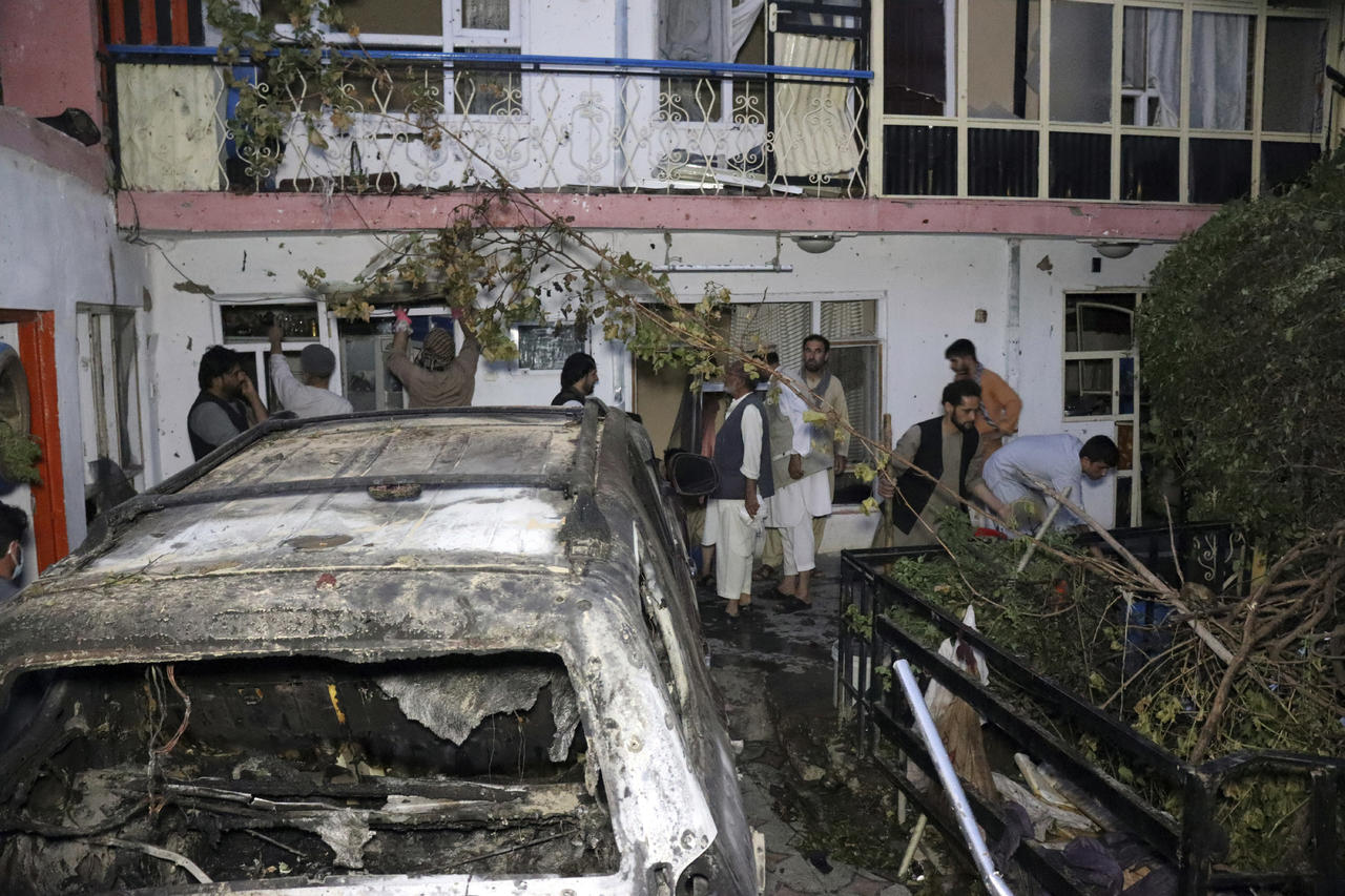 EUA admite haber matado a 10 civiles en ataque con drones en Kabul, siete eran niños