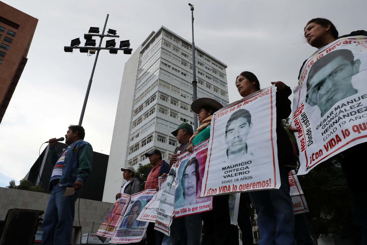 La CNDH reitera rechazo a versión de gobierno de Peña Nieto sobre caso Ayotzinapa