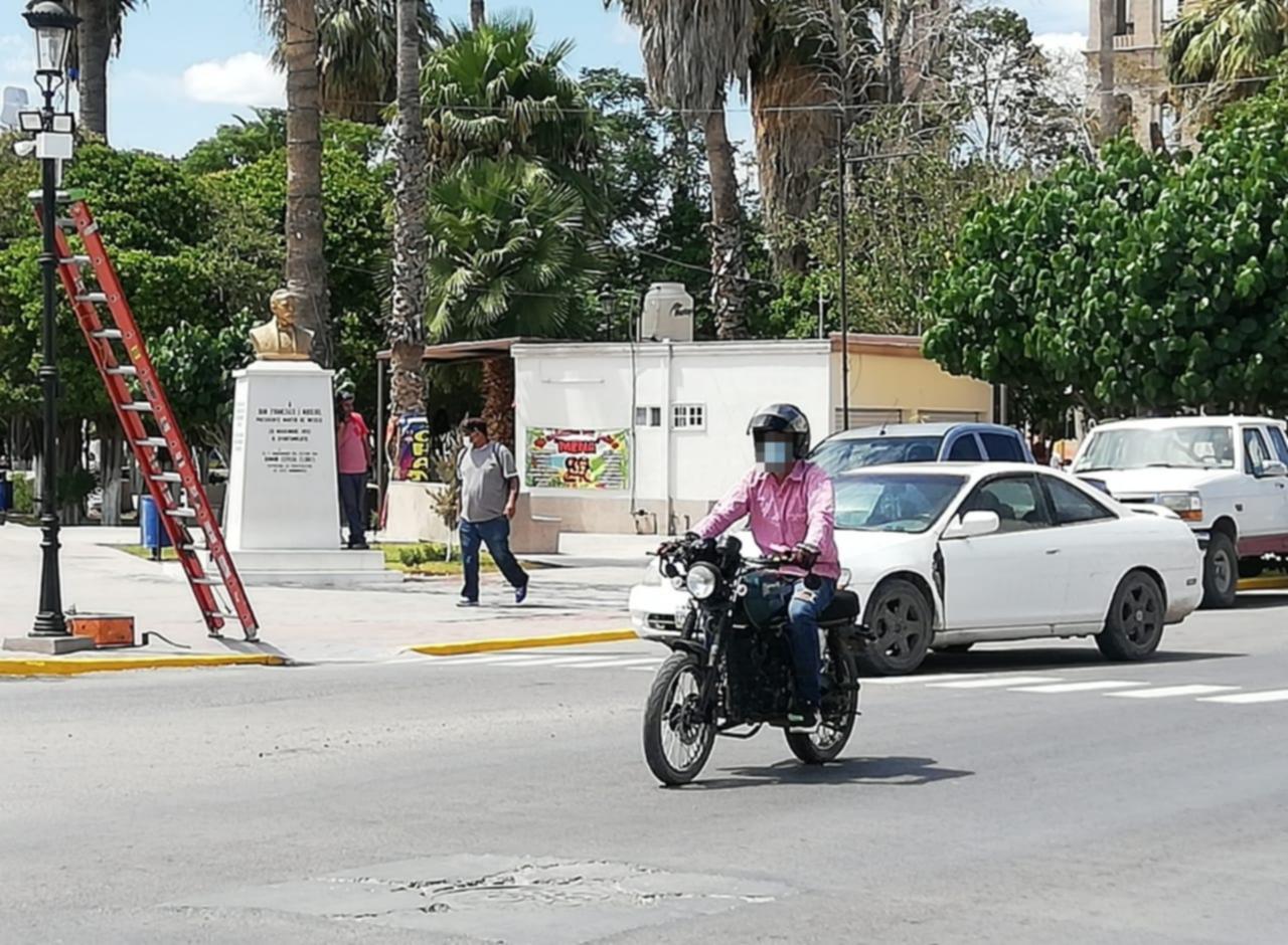 El 50 % de motociclistas que circulan en San Pedro no portan placas