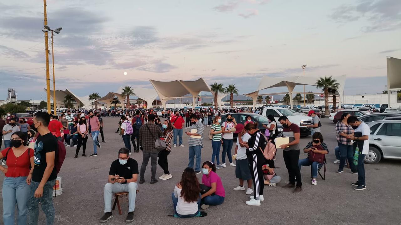 Expo Feria de Gómez Palacio 'a tope' para segunda dosis de jóvenes de 18 a 29