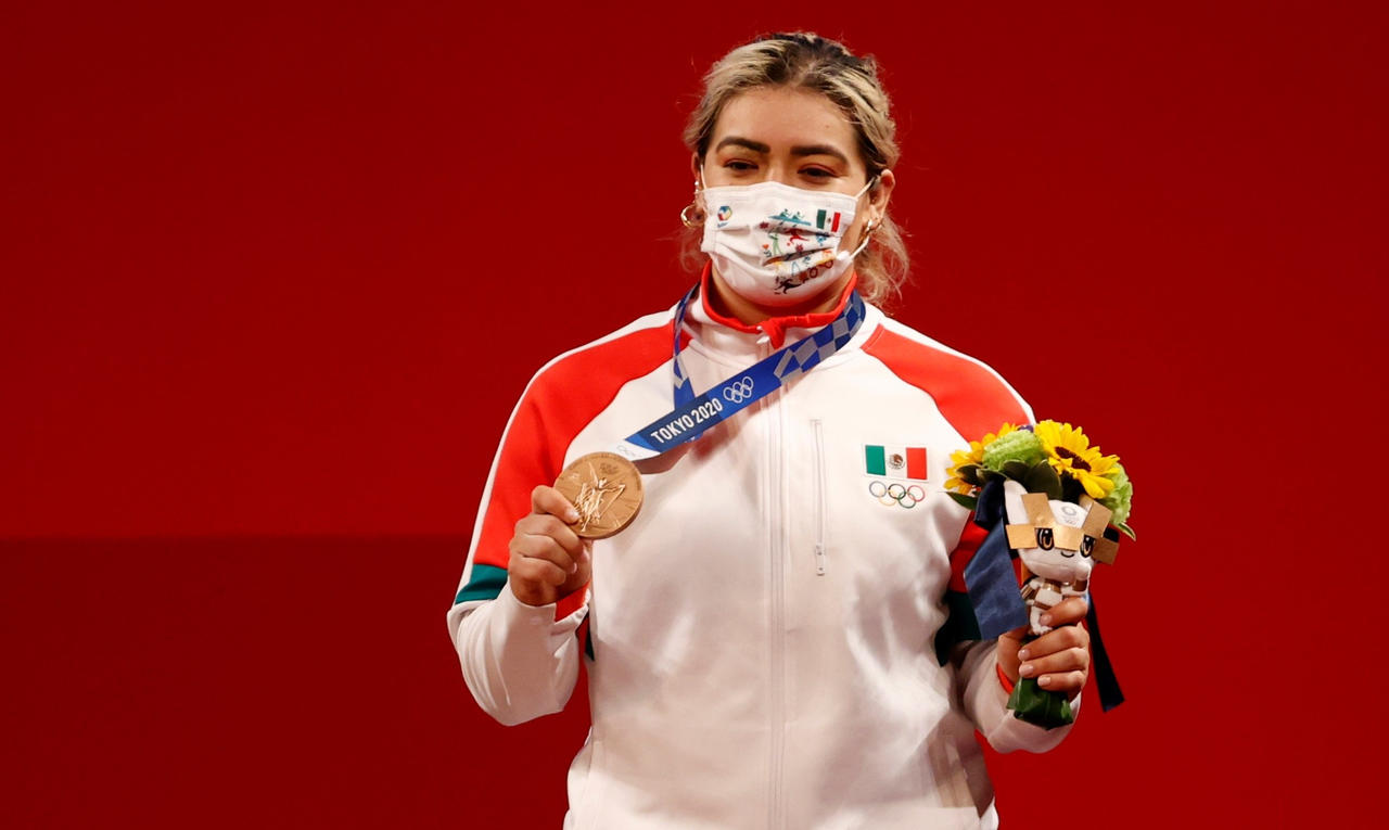 Atleta mexicana Aremi Fuentes denuncia haber recibido cheque sin fondos del gobierno