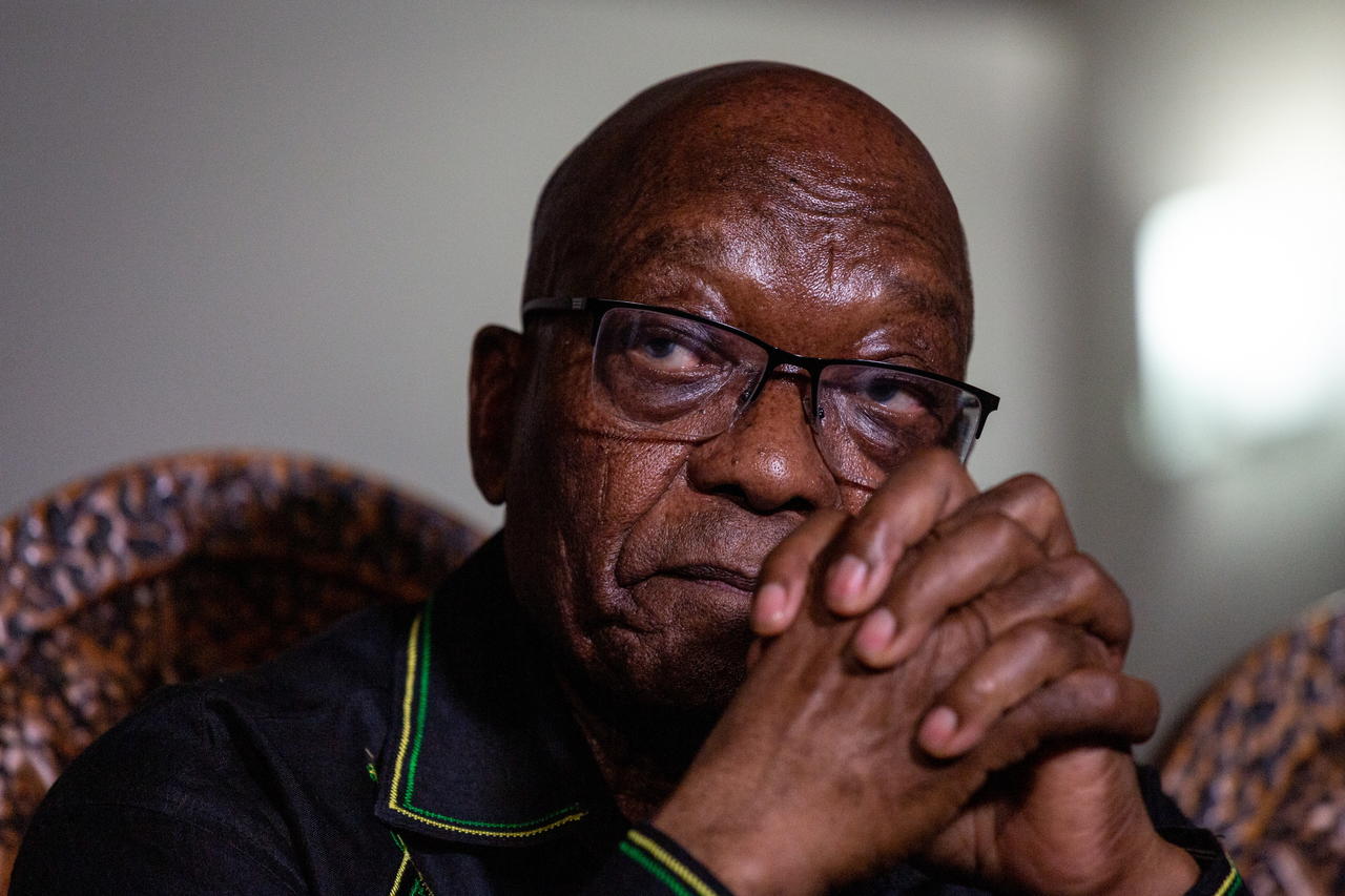 El juicio al expresidente sudafricano Jacob Zuma es pospuesto un mes