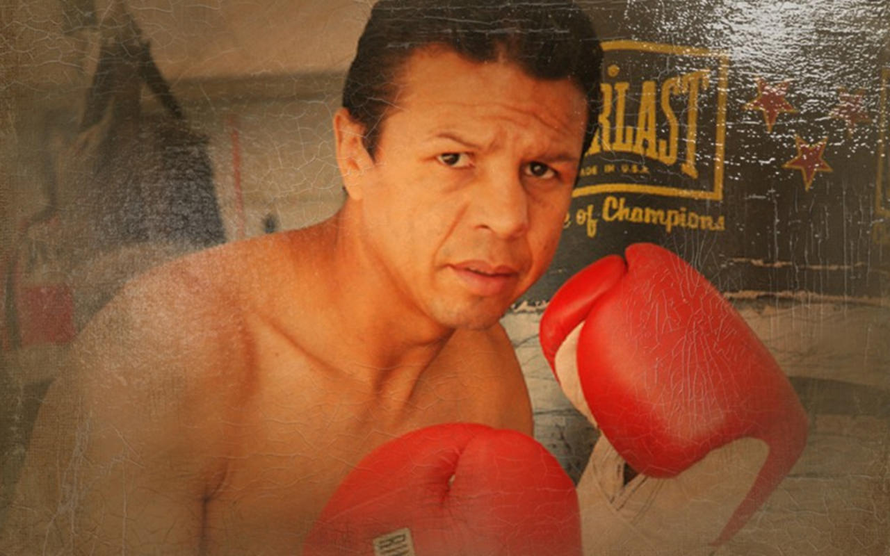 Un día como hoy, el mexicano Manuel Medina conquistó el título Pluma WBC