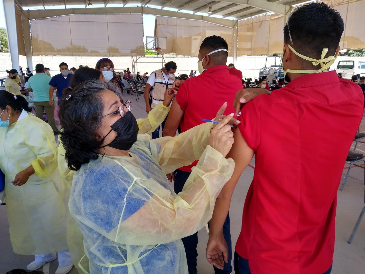 En San Pedro proyectan aplicar más de 18 mil vacunas antiCOVID a jóvenes de 18 a 29 años de edad