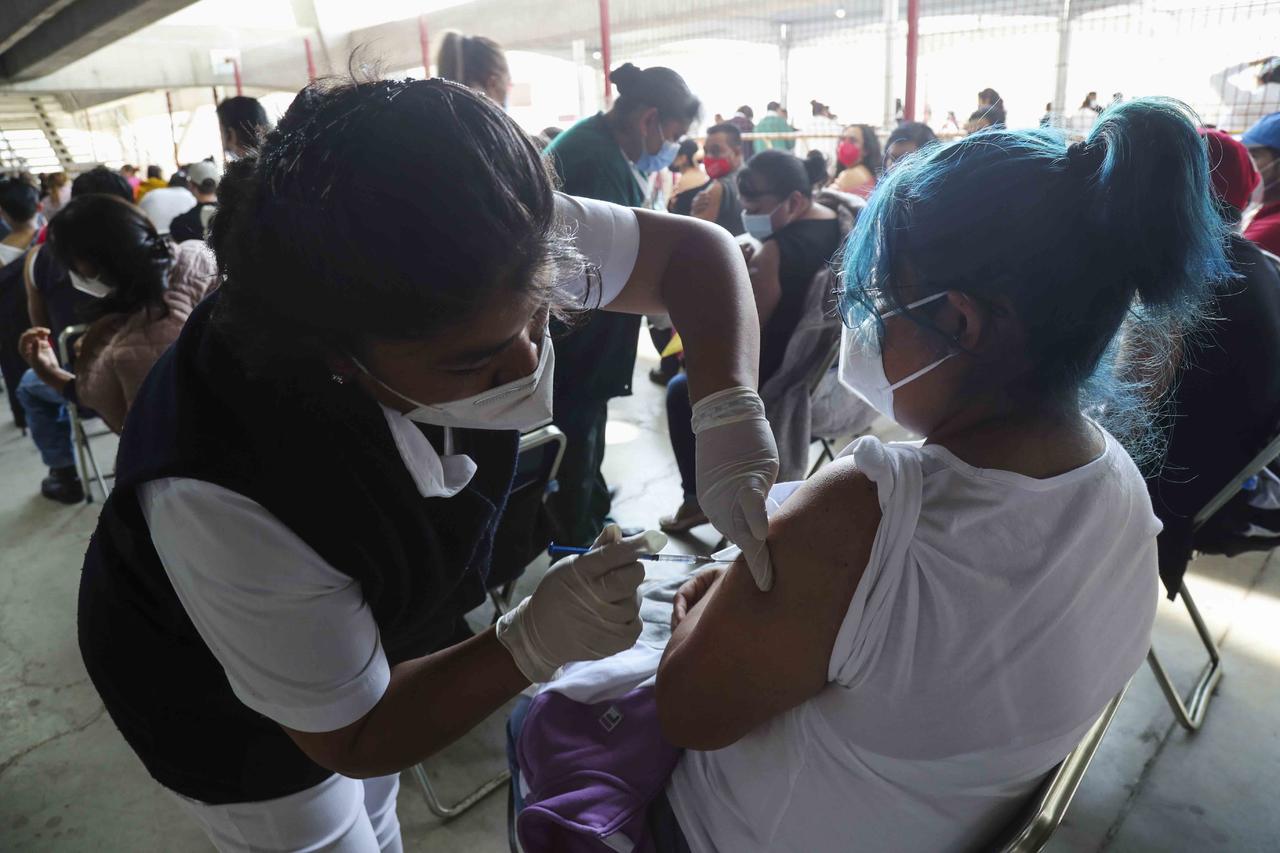 México registra 274 mil 139 muertes por COVID
