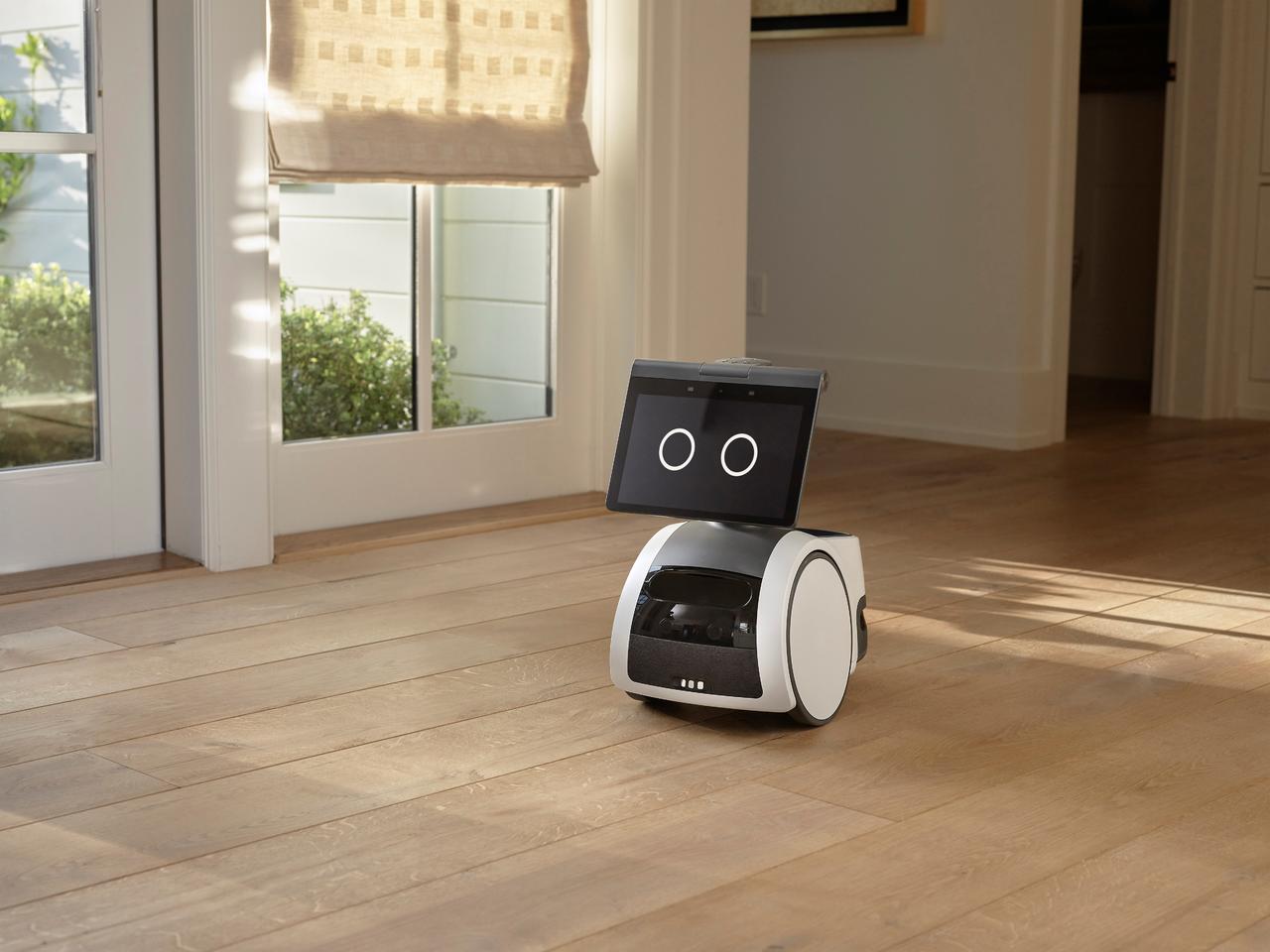 Amazon presenta a Astro, su primer robot doméstico que cuidará tu casa