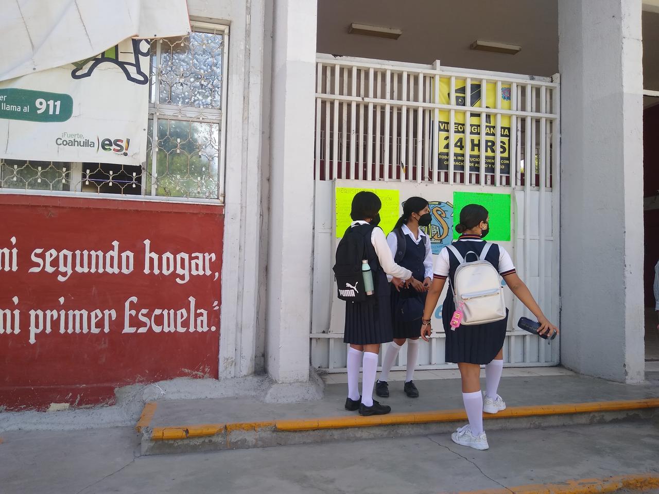 Unas 70 escuelas de Laguna de Coahuila quieren clases presenciales
