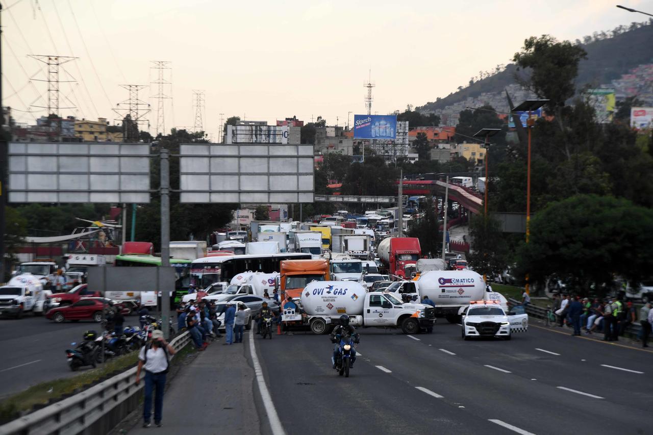 Gaseros mantendrán paro en México hasta que gobierno resuelva exigencias