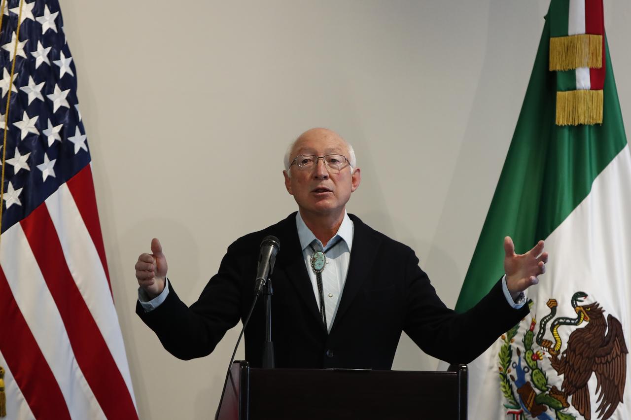México y Estados Unidos están listos para reactivar el comercio: embajador estadounidense