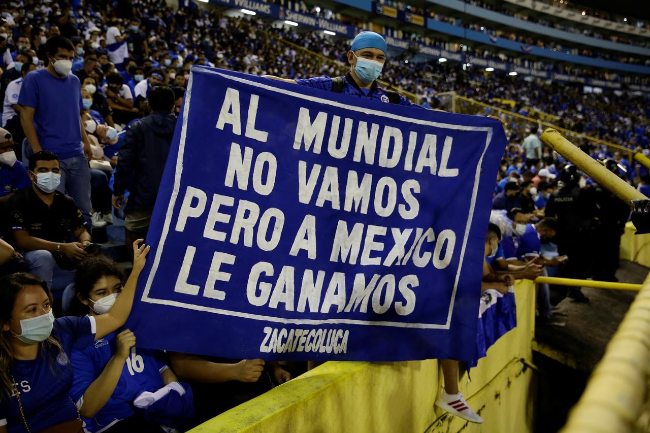 'Es hora de intervenir', dice el presidente de El Salvador tras derrota ante México