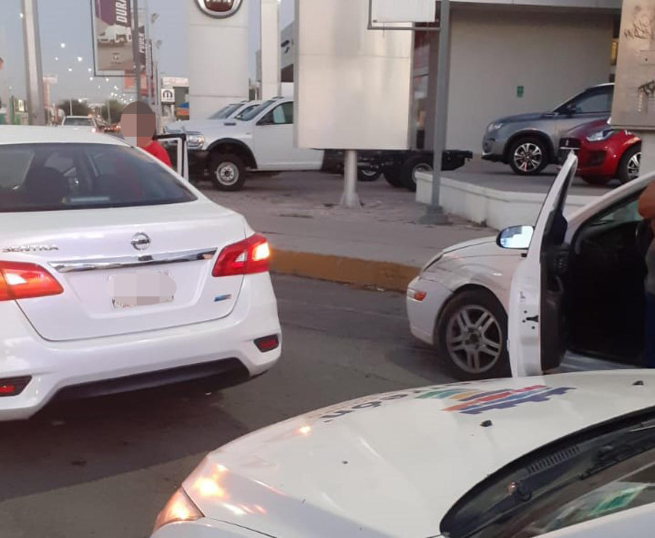 Choque en Diagonal Reforma de Torreón deja daños por 5 mil pesos