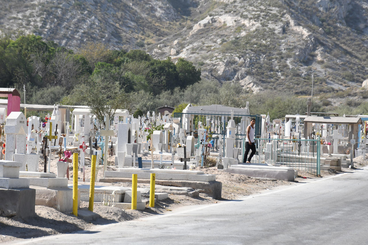 Dan luz verde a la apertura de cementerios por Día de Muertos en Torreón