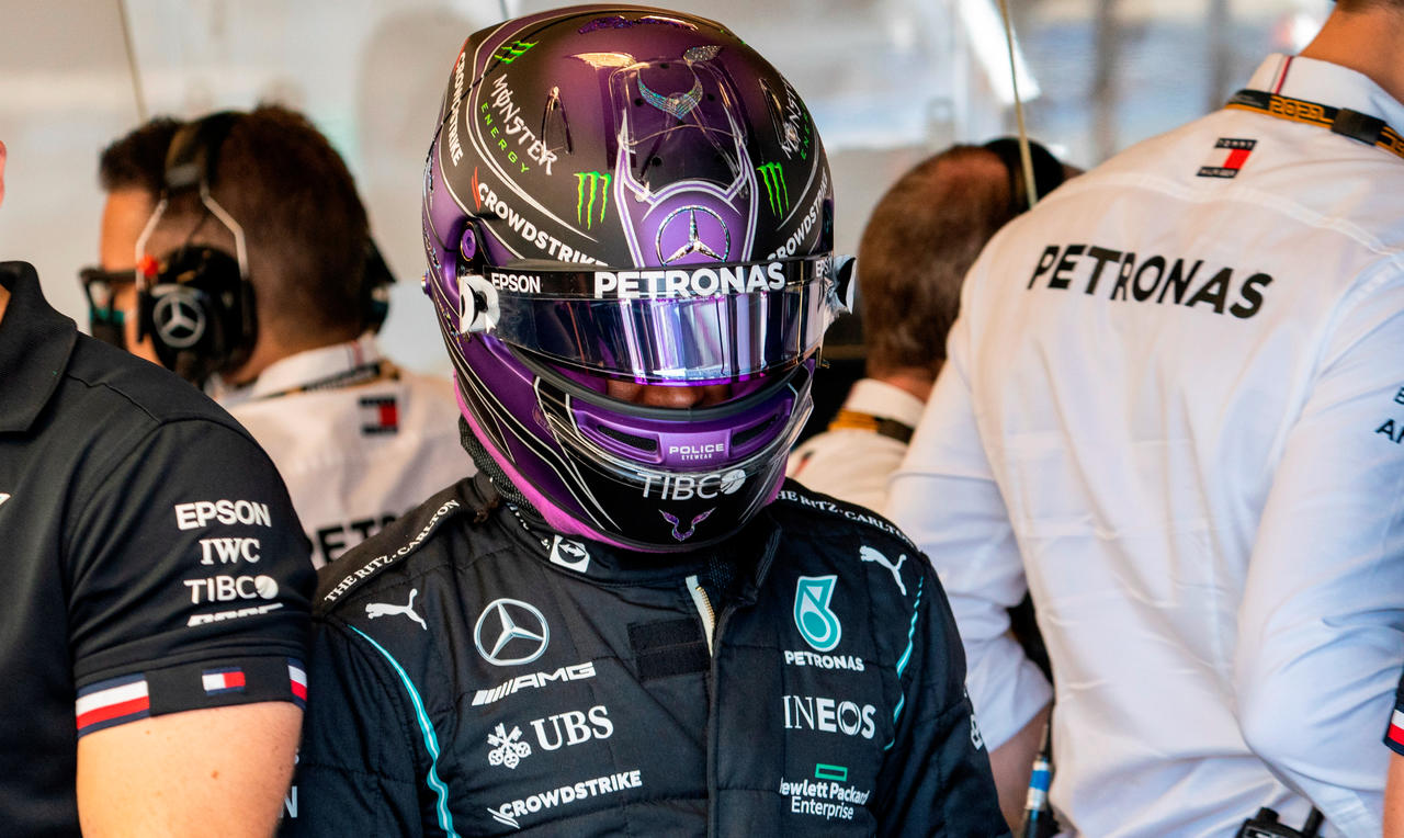 Valtteri Bottas y Lewis Hamilton marcan el paso en primeros entrenamientos del Gran Premio de Austin