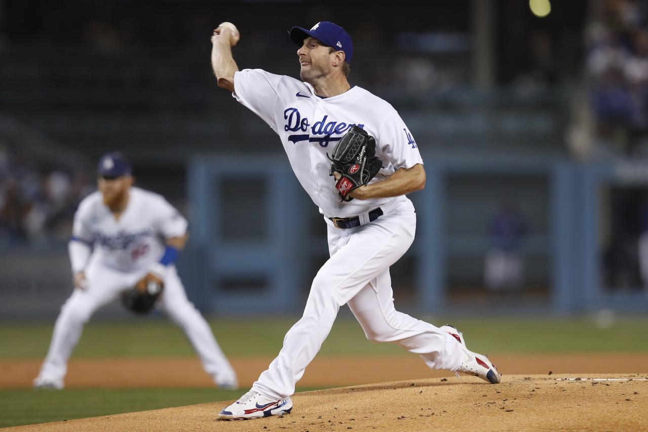Max Scherzer no será el pitcher abridor de Los Dodgers en el sexto juego de la Serie de Campeonato contra Bravos