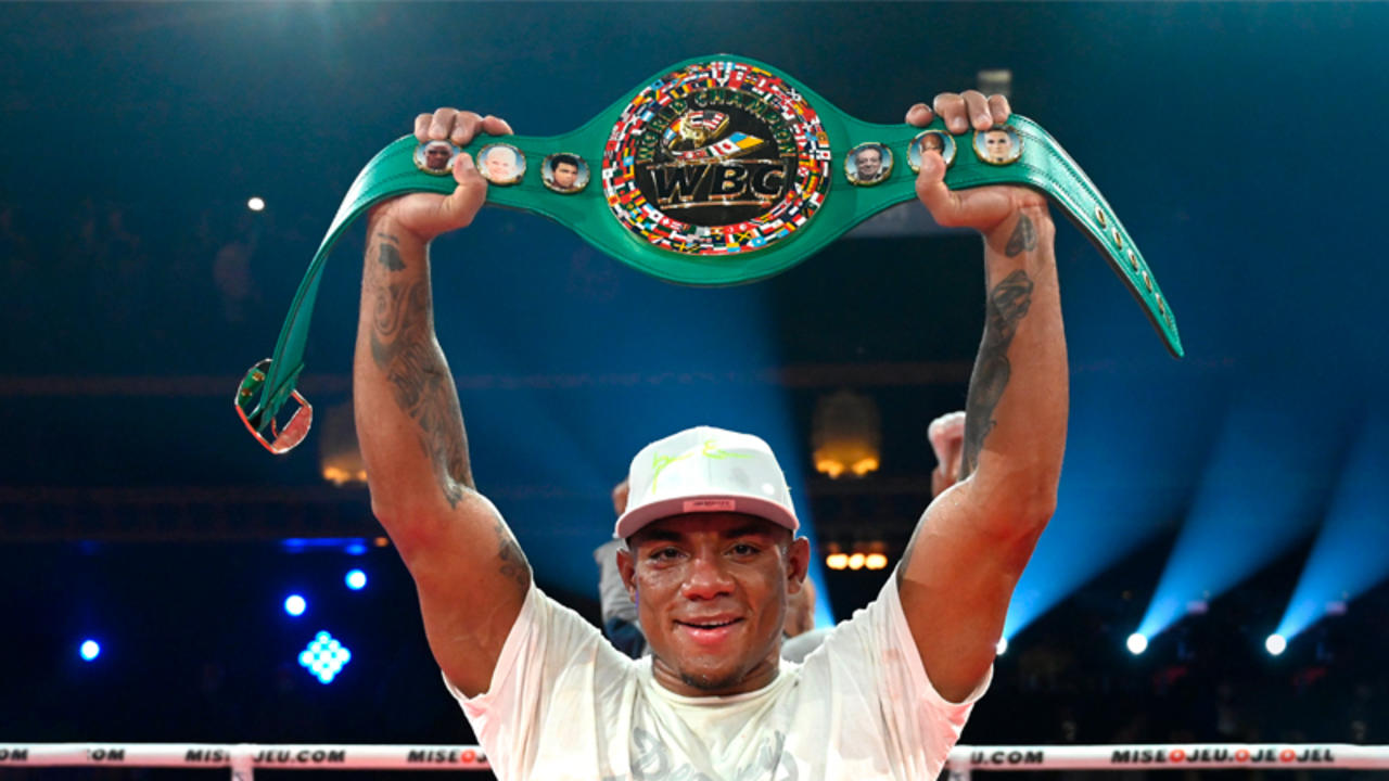 Oscar 'Kaboom' Rivas conquista primer campeonato de peso Bridger en una magnifica pelea