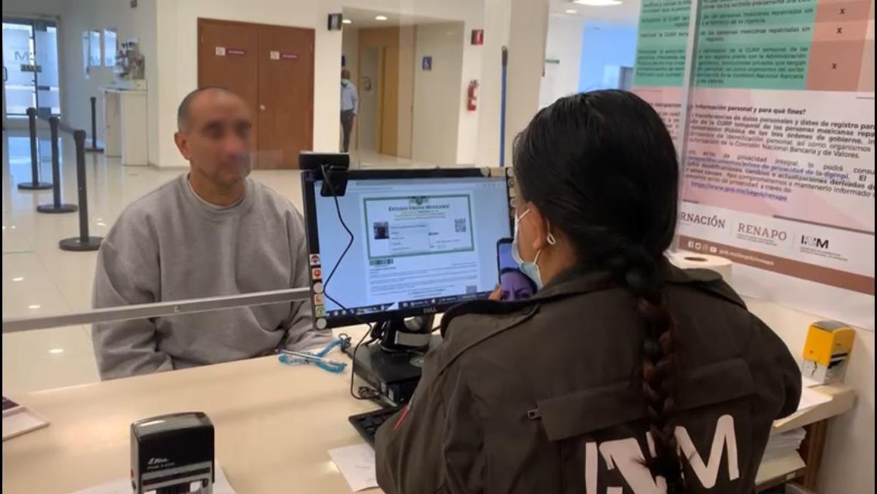 Entregarán CURP temporal a connacionales repatriados en Piedras Negras