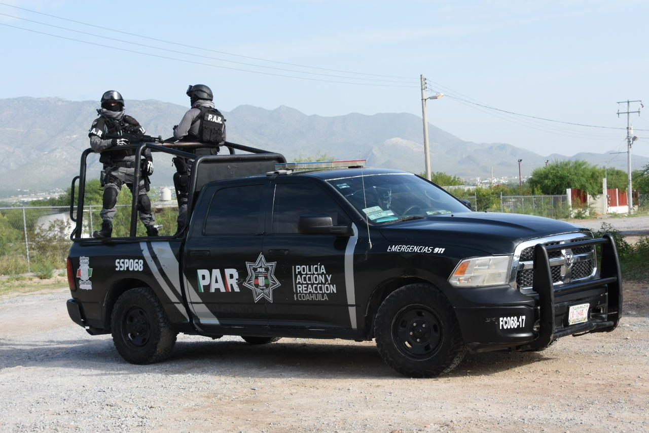 Detenido desarma a policía y huye de instalaciones de la Fiscalía de Coahuila en Monclova
