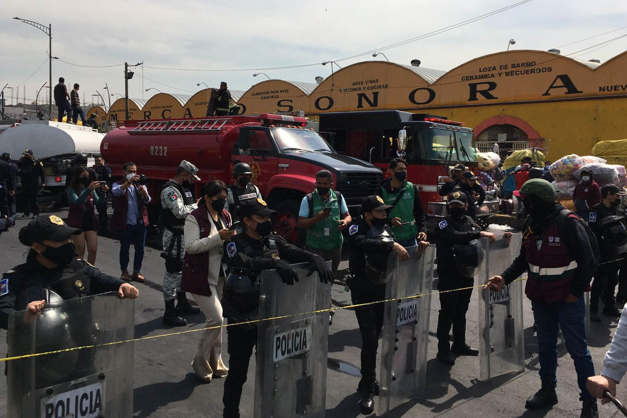 La Guardia Nacional activa plan de apoyo por incendio en el Mercado de Sonora