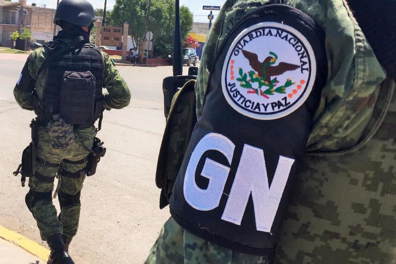 La Guardia Nacional encuentra armas, cartuchos y un fusil AK-47 en Unión de Tula, Jalisco