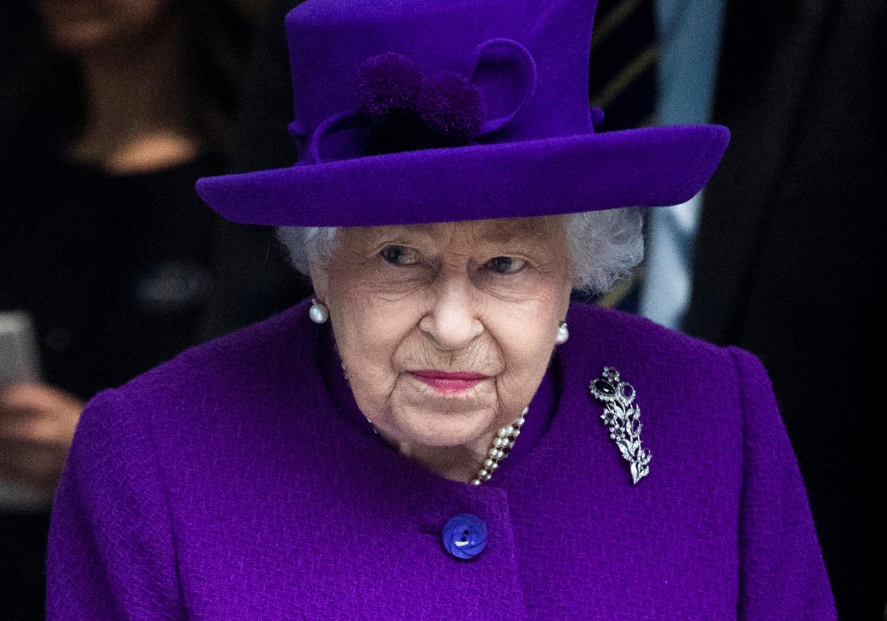 Isabel II volverá a asistir a un acto público tras semanas de reposo