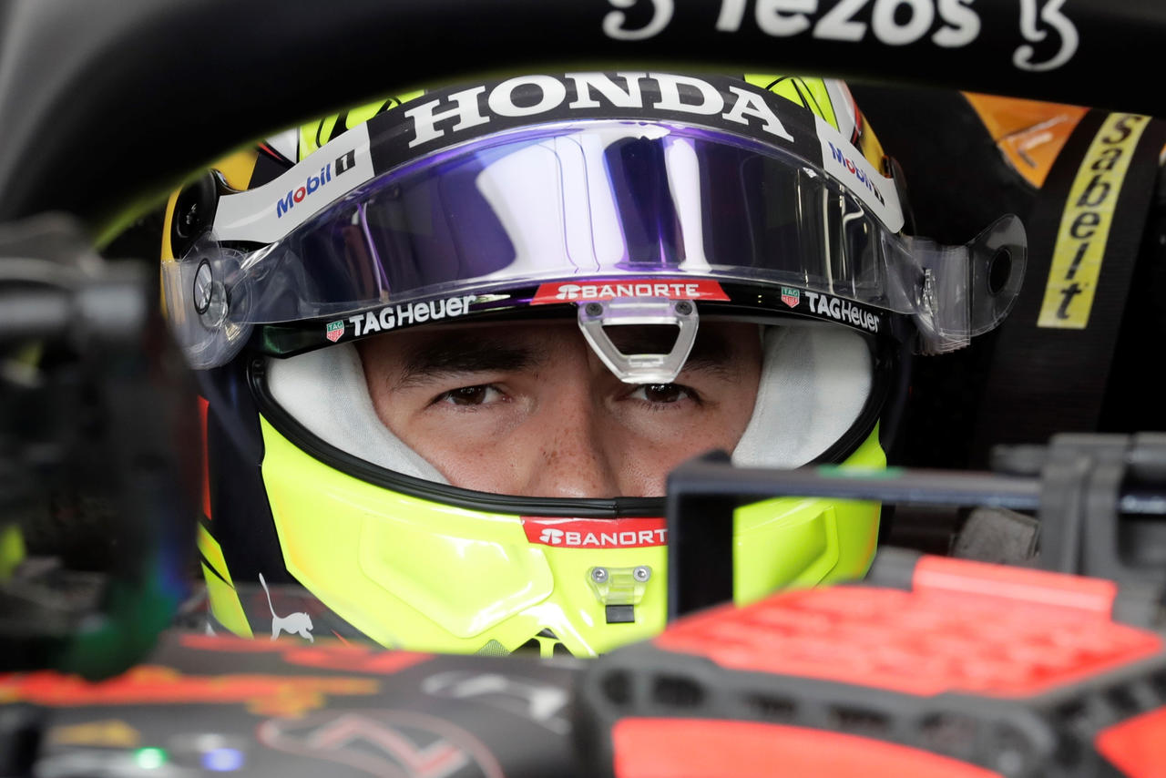'Checo' Pérez marca sexto en el último libre de Sao Paulo liderado por Fernando Alonso